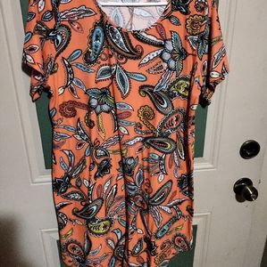 Very colorful dress, so so soft material, size 1X